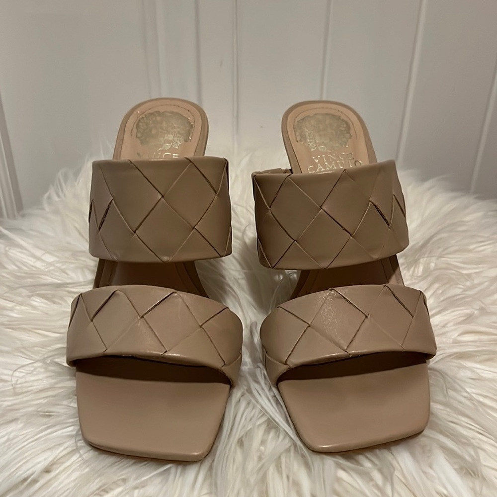 Vince camuto square toe high heel sandals size 6